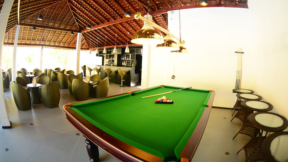 The Covanro Airport Hotel - Katunayake Gampaha Exteriör bild
